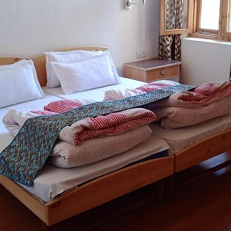 Lhardak Home Stay Leh Ngoại thất bức ảnh
